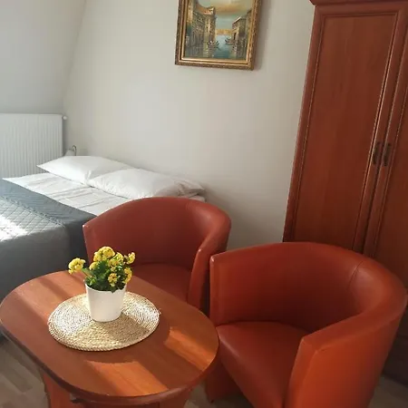 11 Dębów Nadmorska Habitación en casa particular