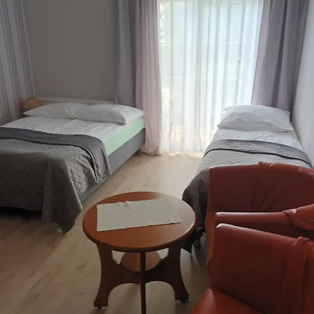 Проживание в семье 11 Debow Nadmorska *