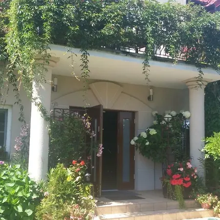 Проживание в семье 11 Debow Nadmorska Дзвижино