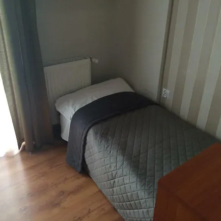 11 Dębów Nadmorska * Dźwirzyno