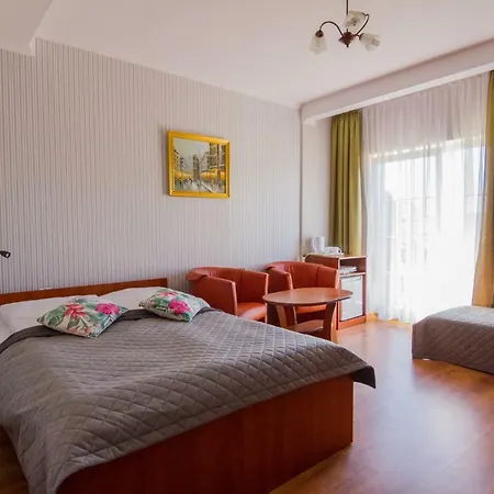 11 Debow Nadmorska Проживание в семье Дзвижино