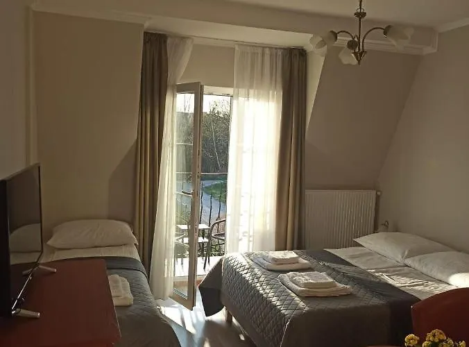 Δωμάτια σε οικογενειακή κατοικία 11 Debow Nadmorska