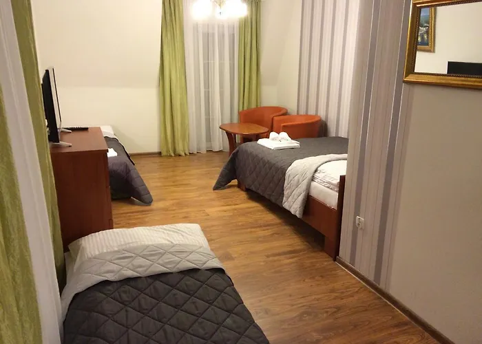 Δωμάτια σε οικογενειακή κατοικία 11 Debow Nadmorska *