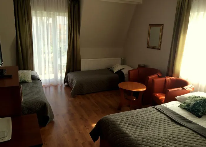 11 Debow Nadmorska Δωμάτια σε οικογενειακή κατοικία *